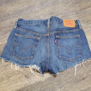 Levis 501 repurpouse jean shorts